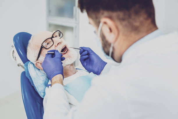 Best Dentist for Tooth Abscess  in West Athens, CA